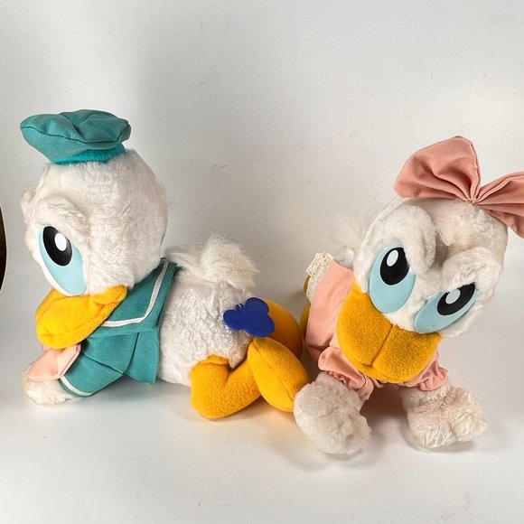 Vintage Disney Baby Donald Daisy Duck Plush Stuffed Crawling Disneyland Lot of 2 - Picture 2 of 16